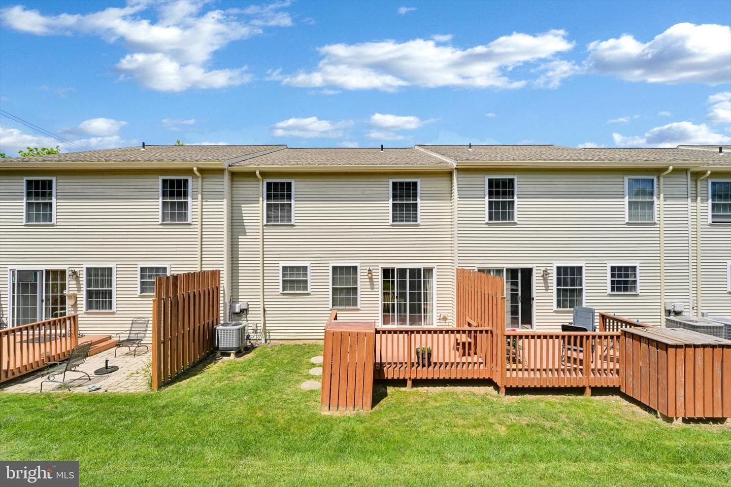526 Lantern Green Way photo 36