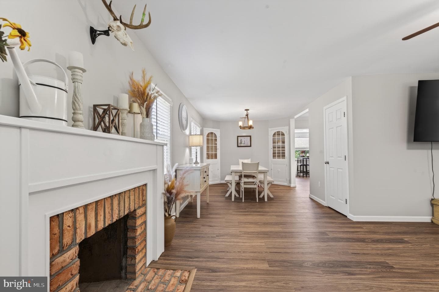 161 Avenue C photo 11