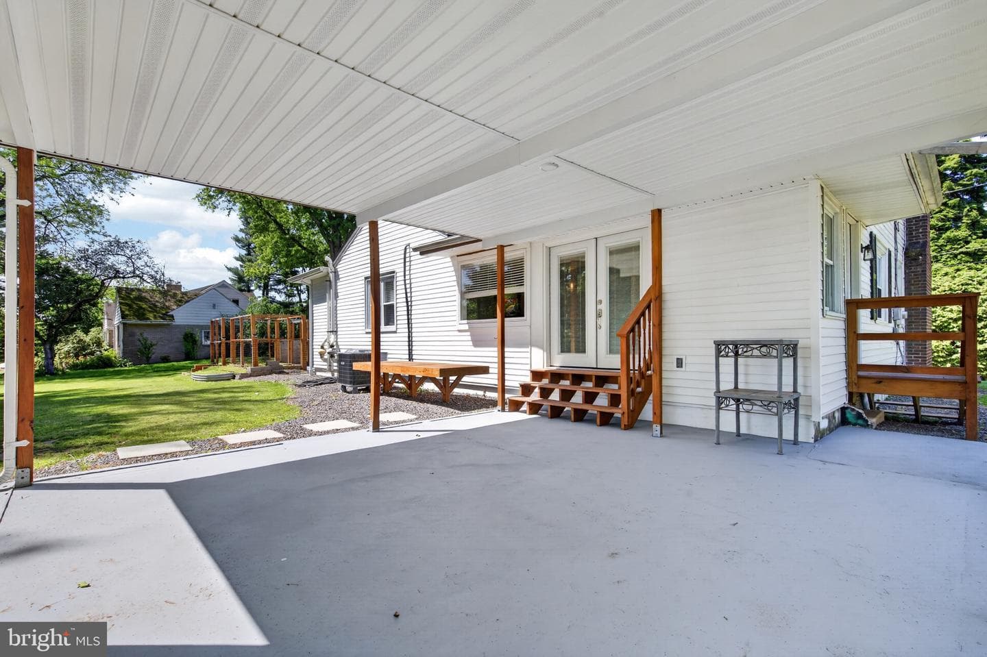 161 Avenue C photo 23
