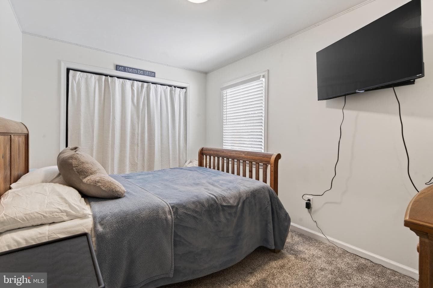 161 Avenue C photo 34