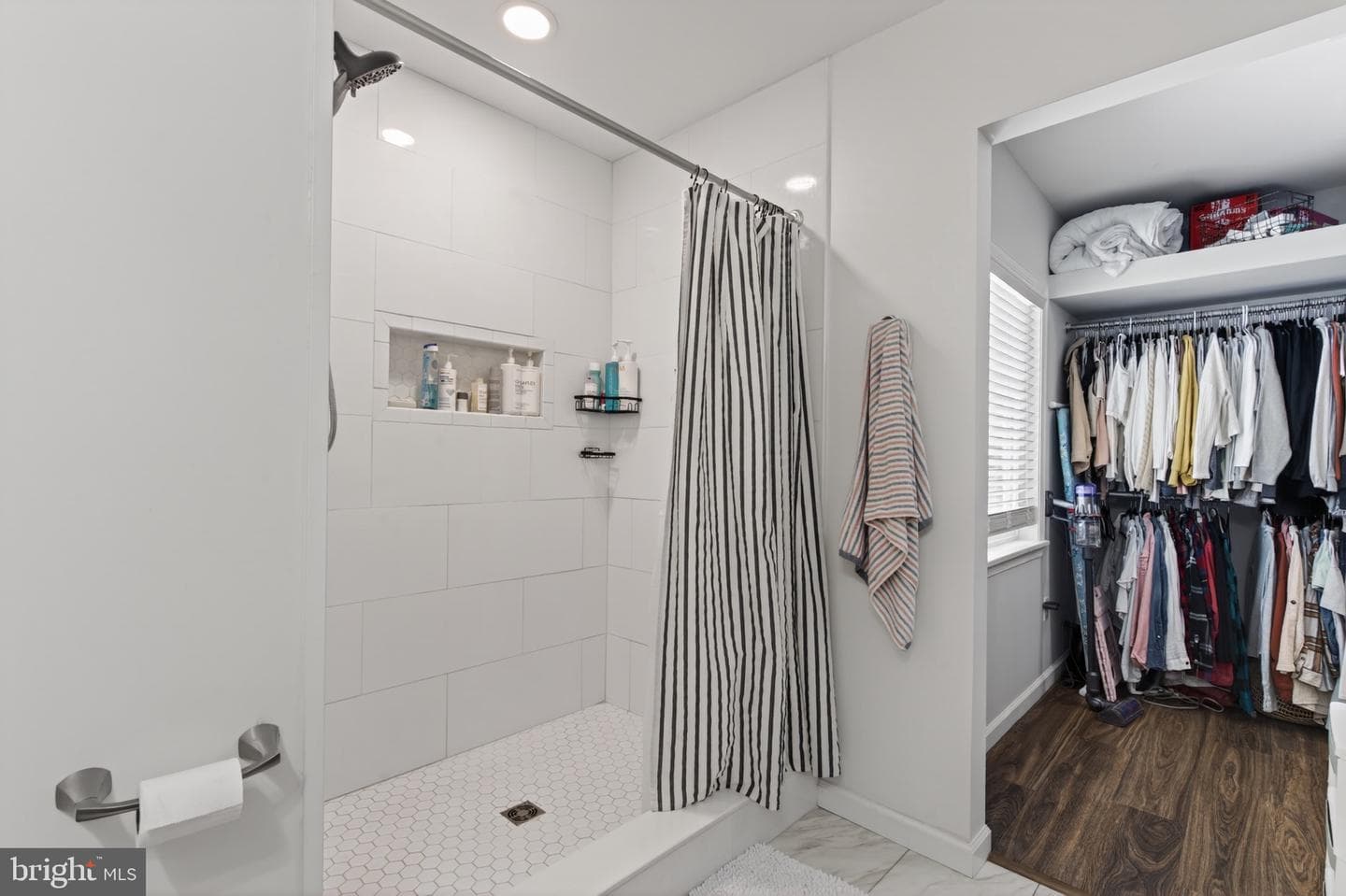 161 Avenue C photo 45