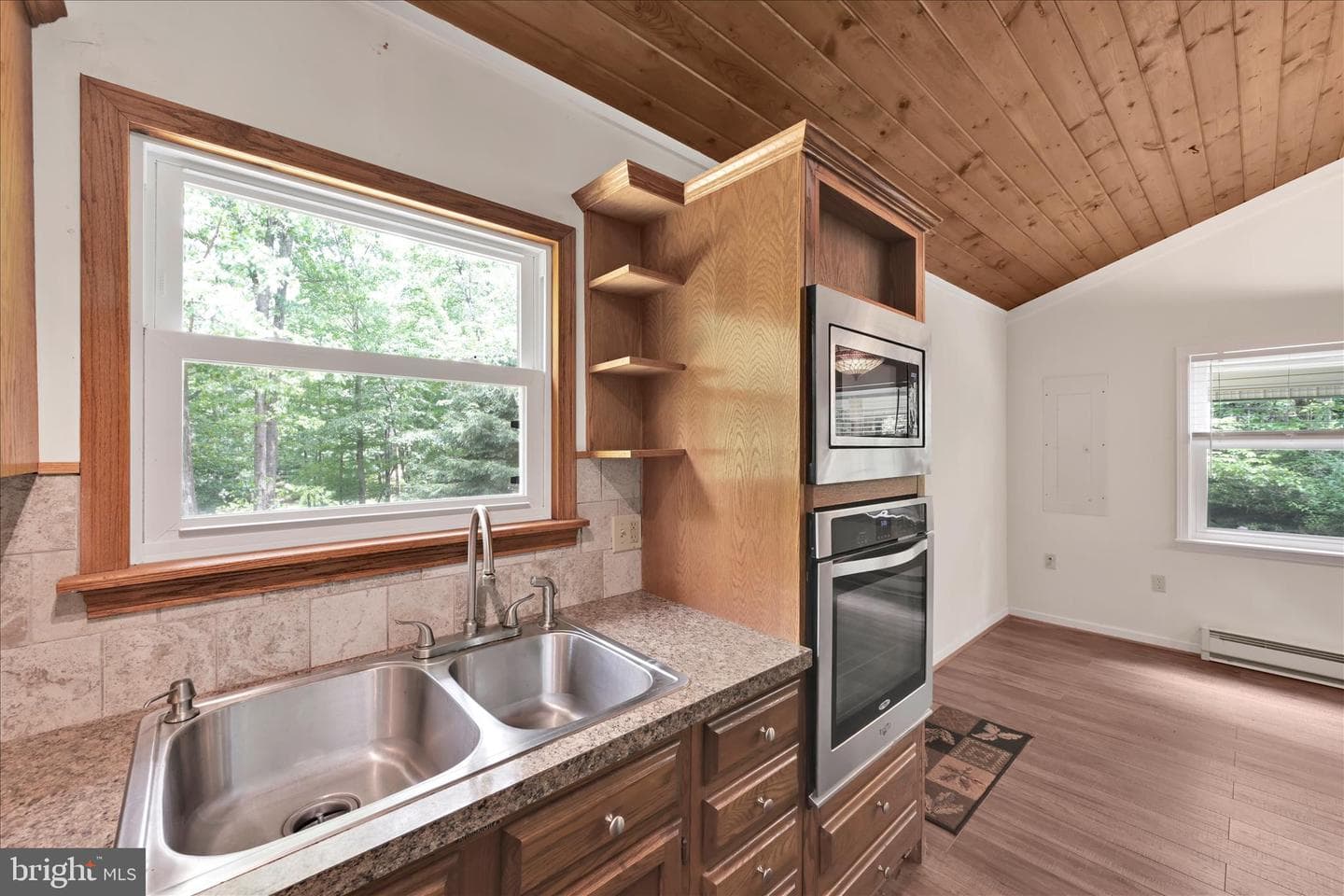2310 Eagle Cove photo 11