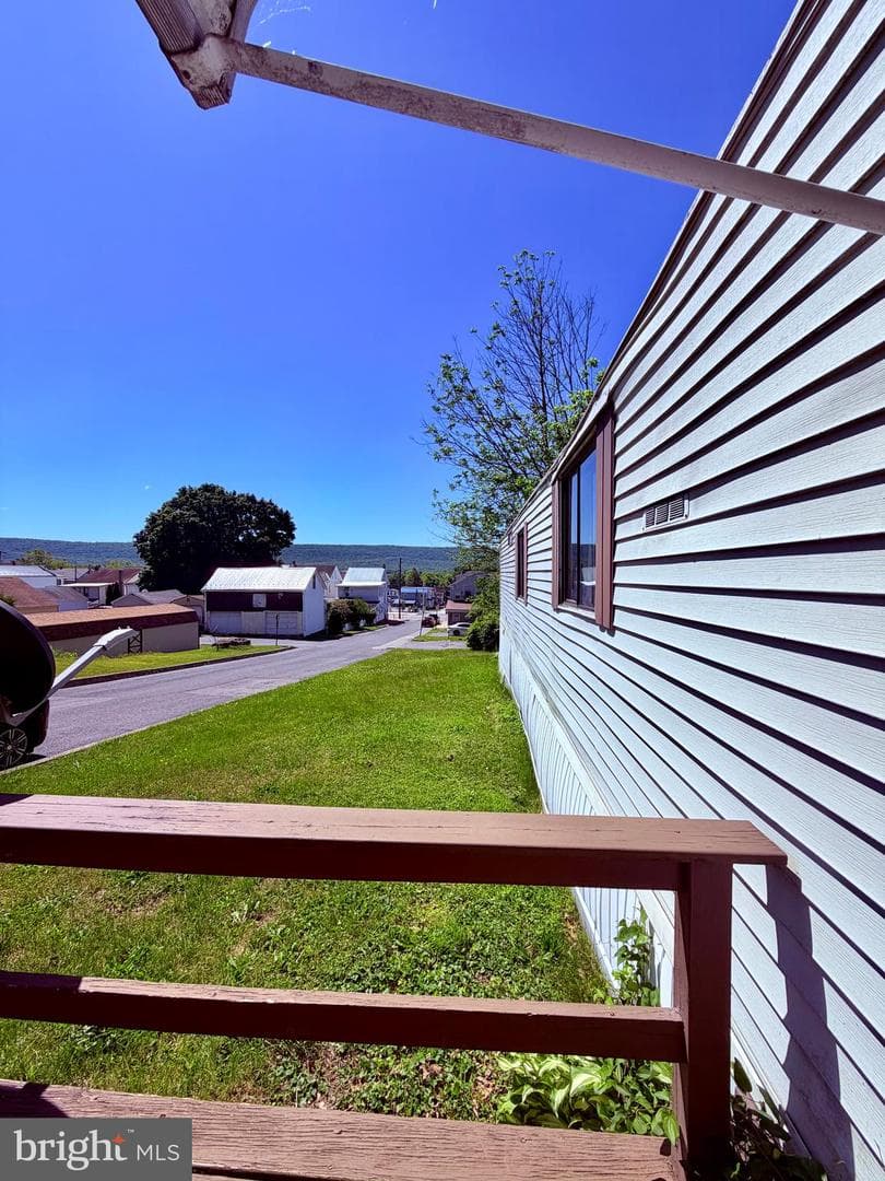 626 E Colliery Avenue photo 21