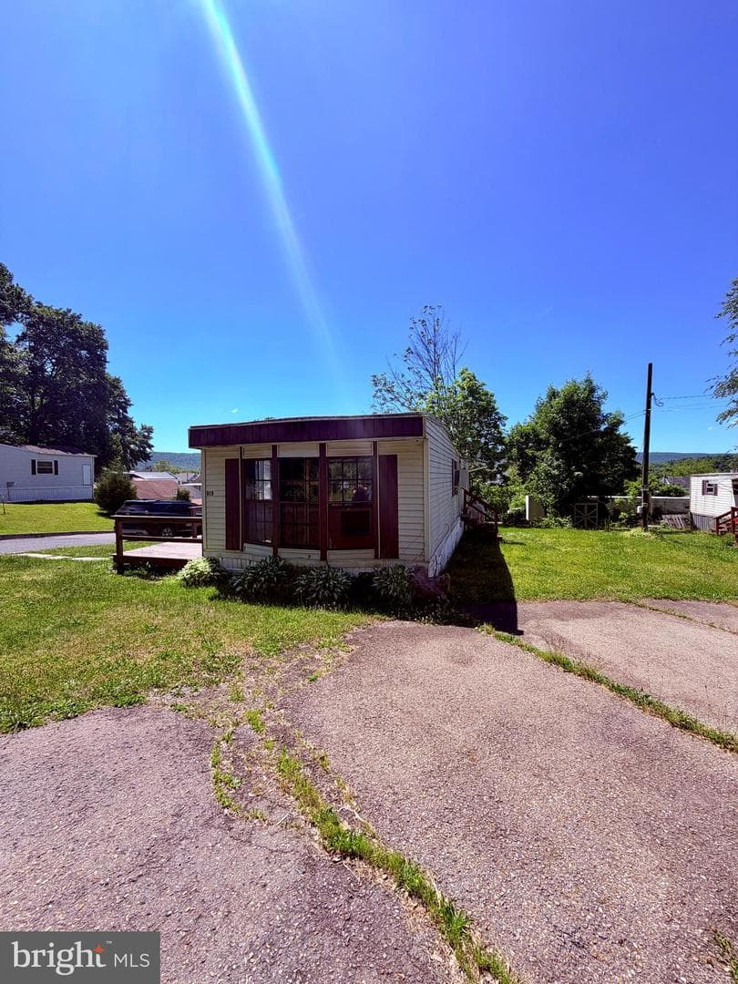 626 E Colliery Avenue photo 23