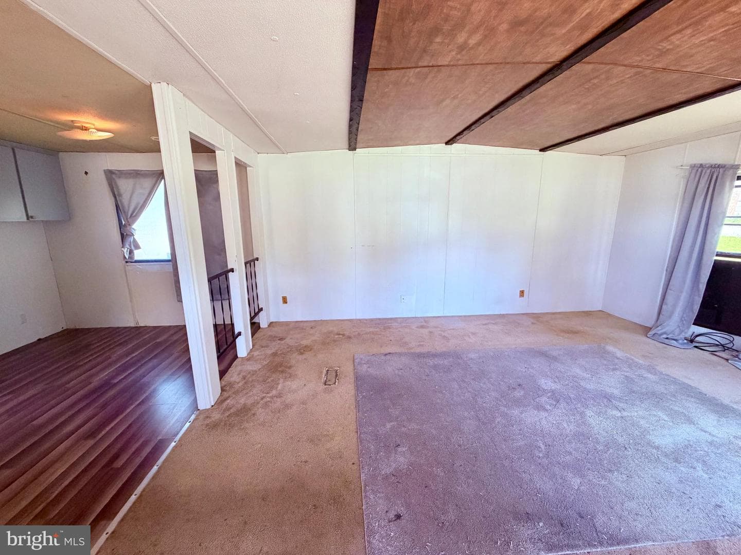 626 E Colliery Avenue photo 8