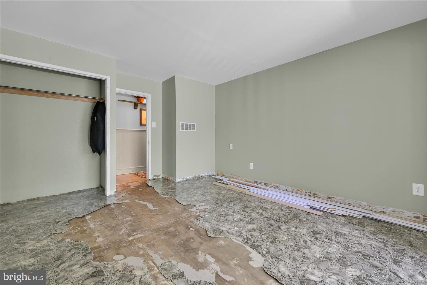 795 Cherokee Drive photo 31