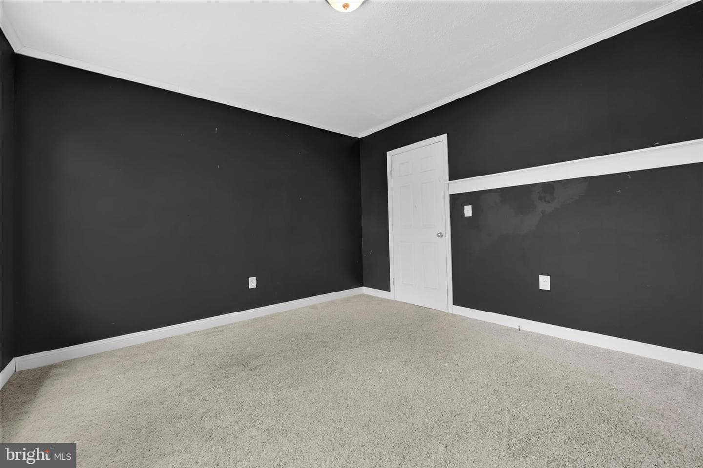 1019 W Main Street photo 28