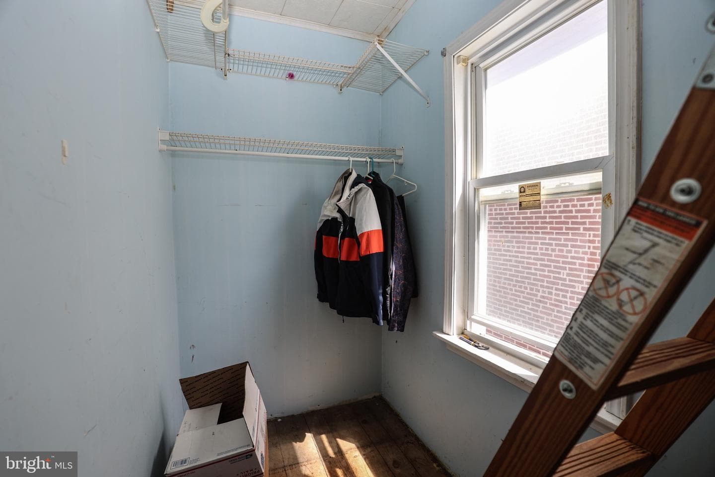 1130 W Norwegian Street photo 17