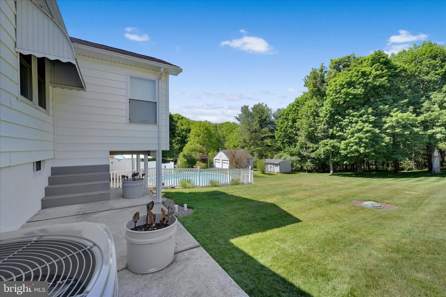 640 Minersville Llewellyn Highway photo 7