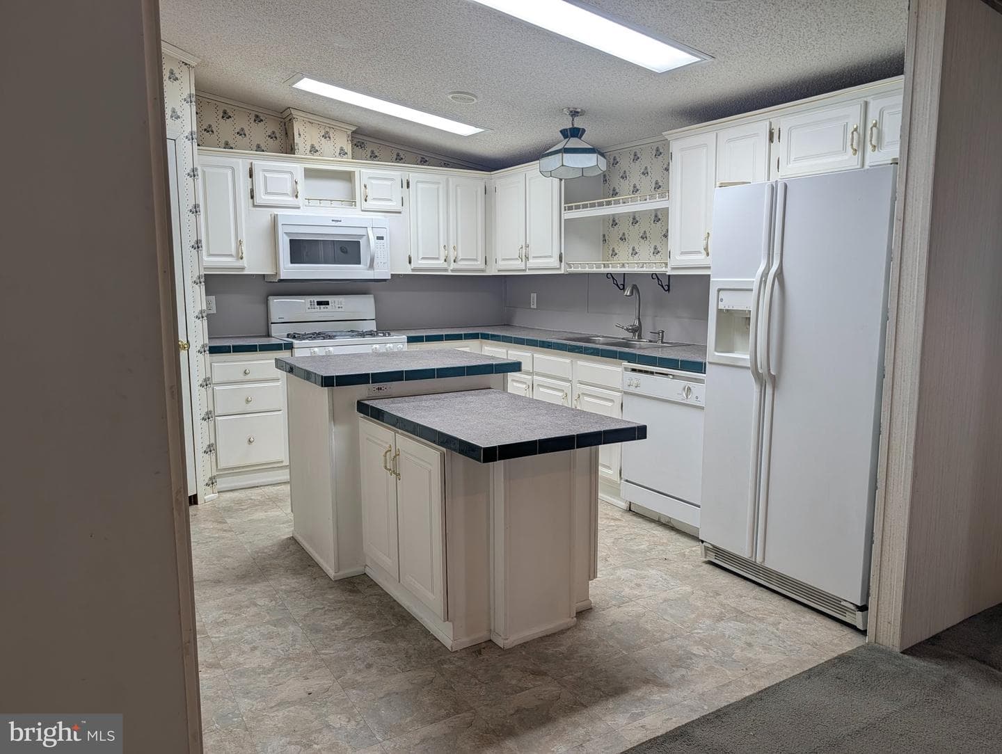 180 St Clair Avenue photo 16