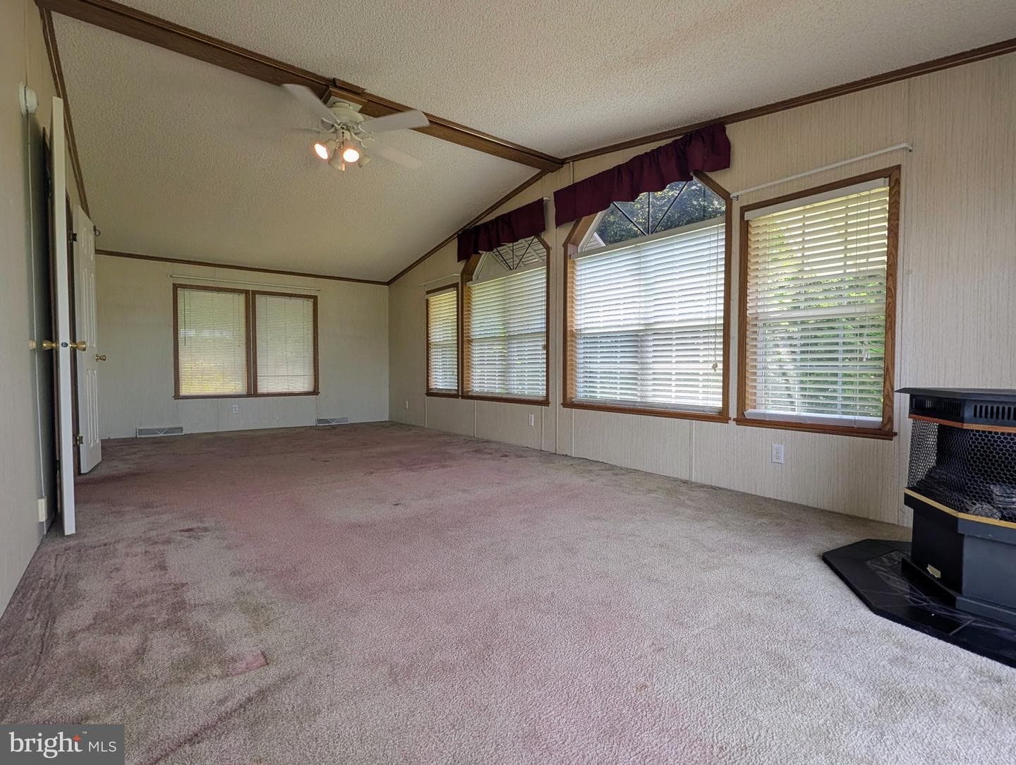 180 St Clair Avenue photo 47