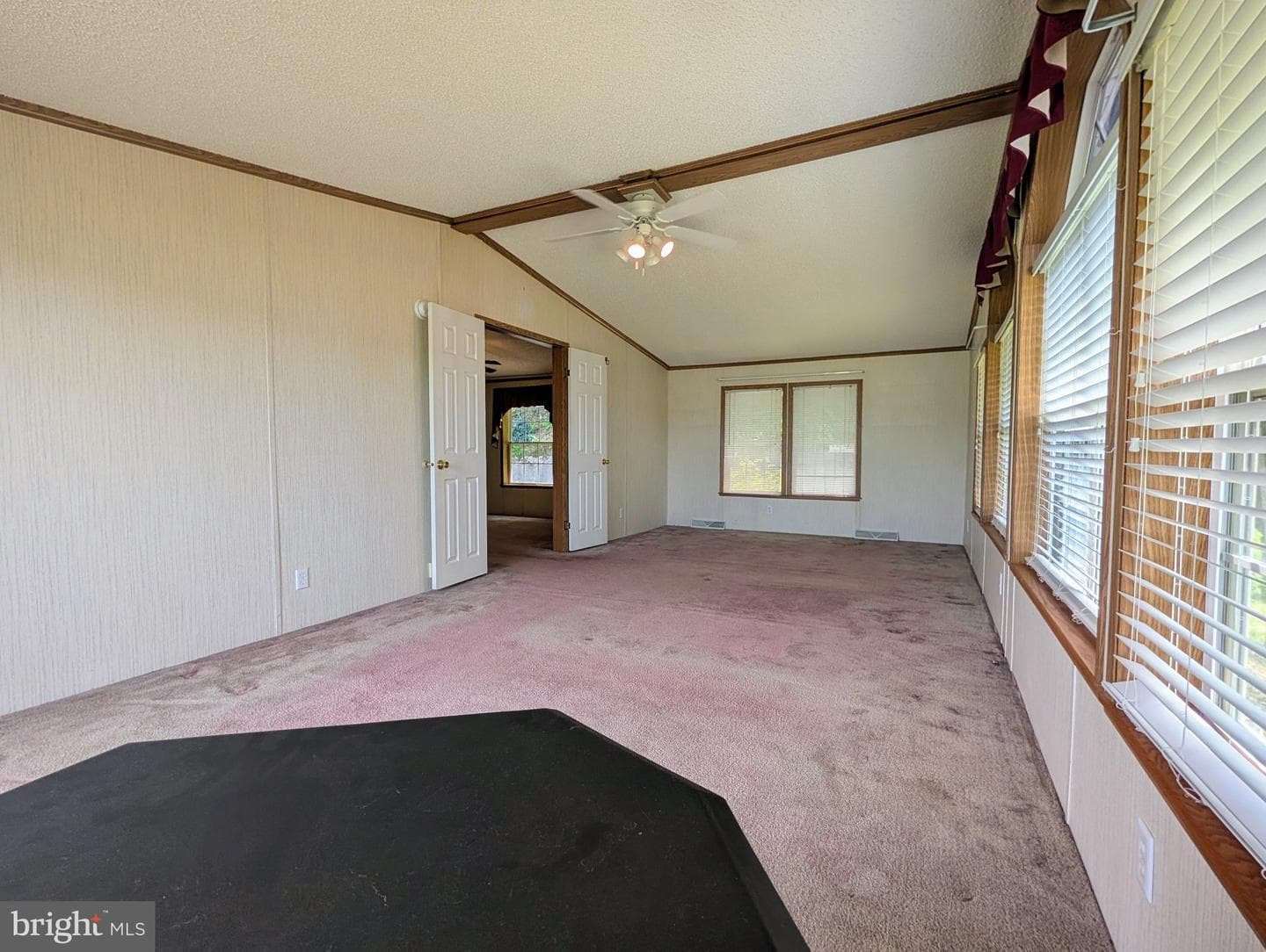 180 St Clair Avenue photo 49