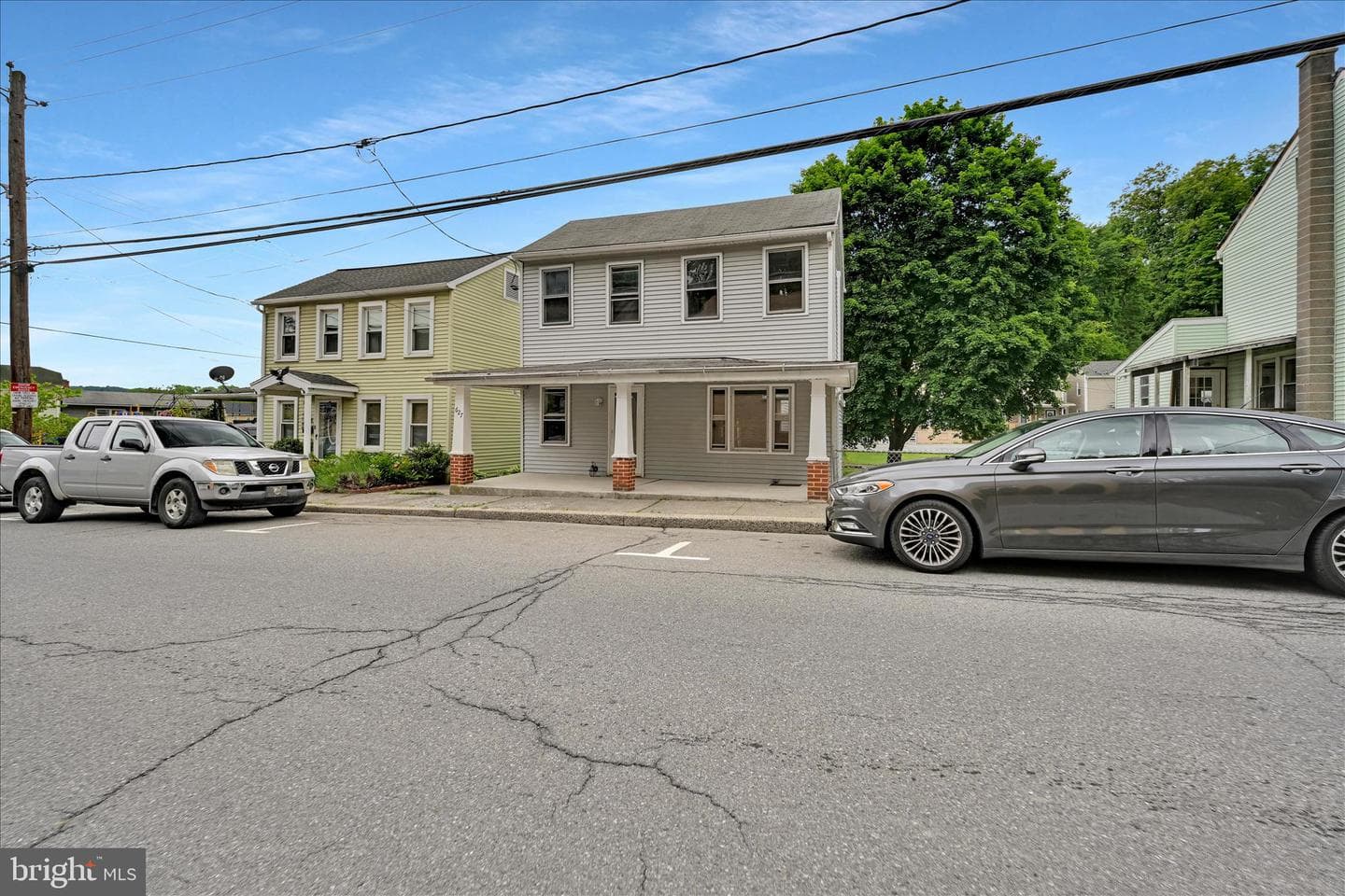 627 N Garfield Avenue photo 4