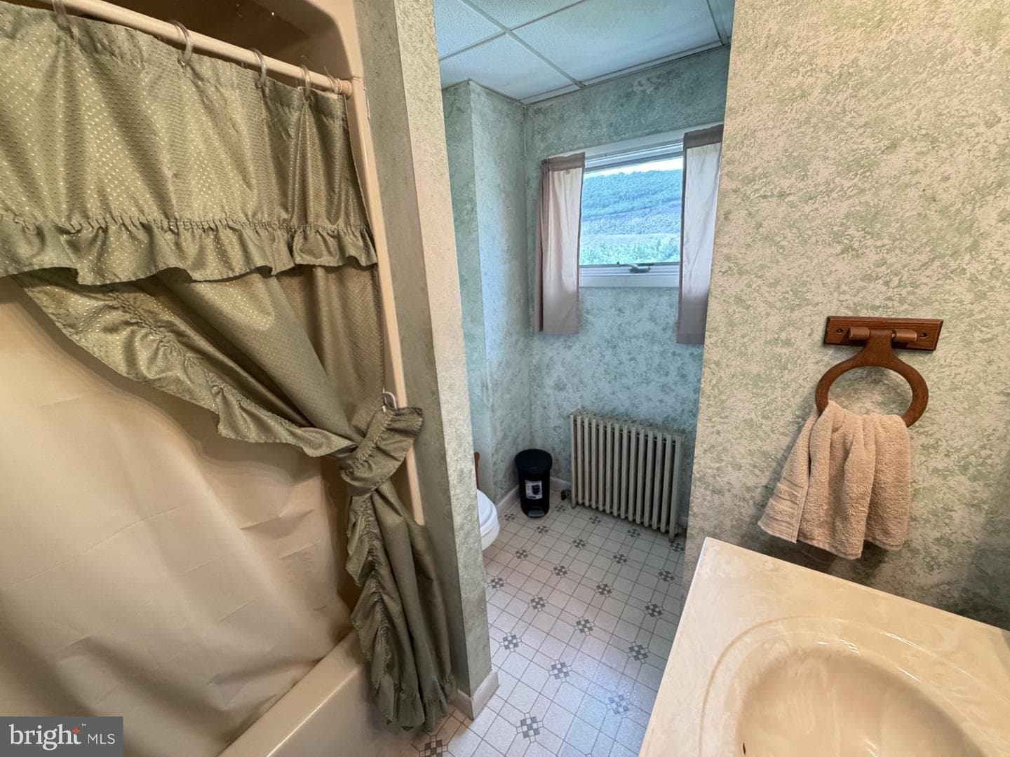 129 E Ridge Street photo 24