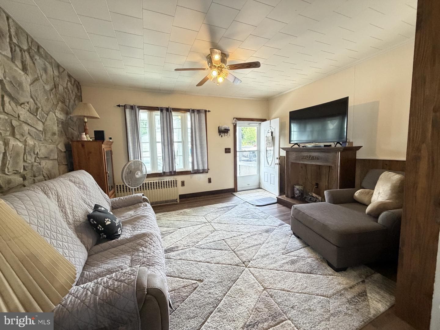 129 E Ridge Street photo 7