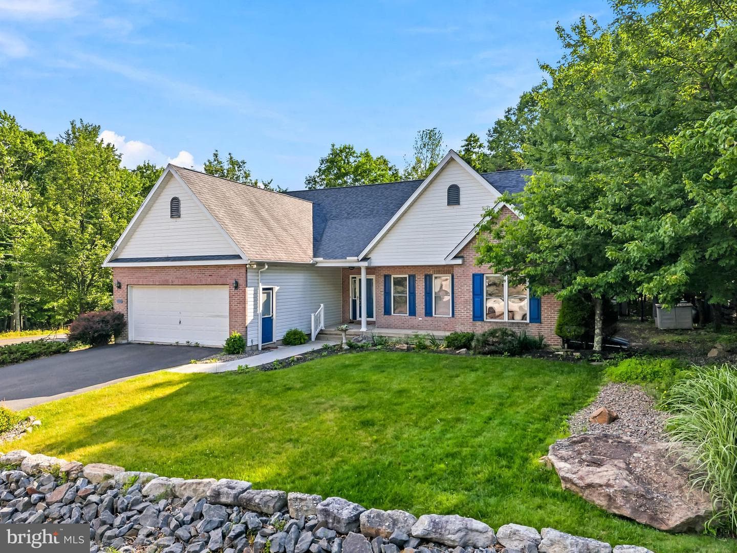 1 Pinewood Circle, Hazleton