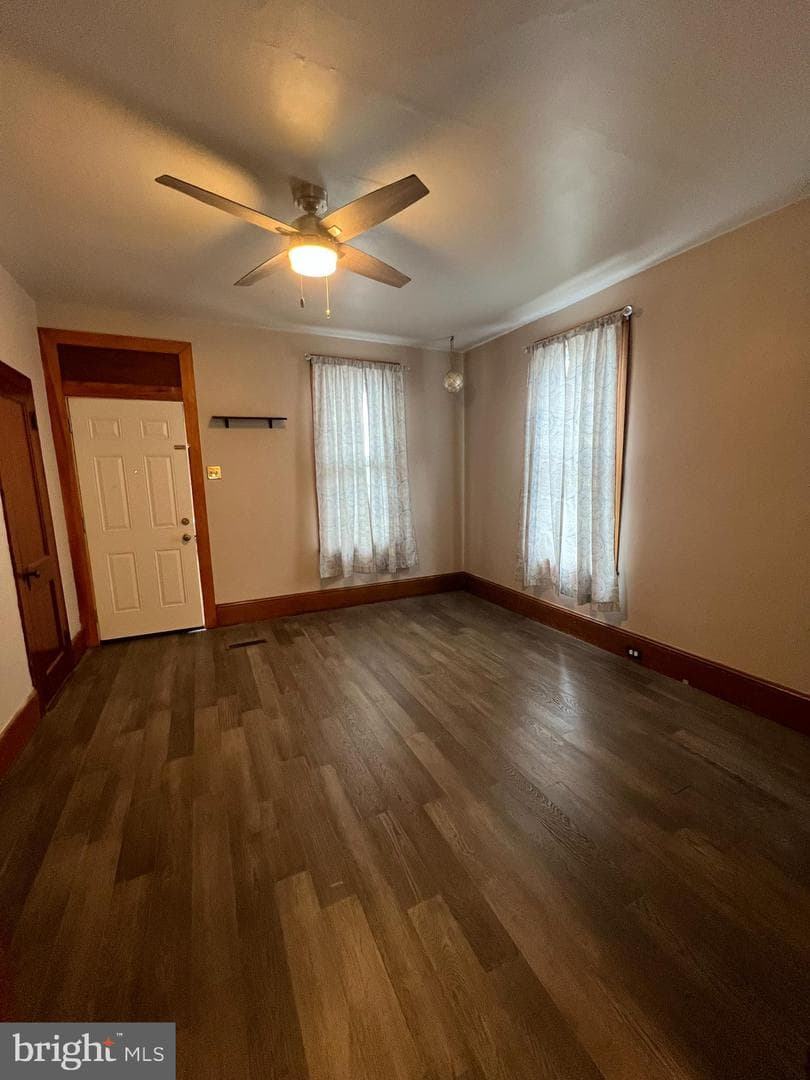 122 E Market Street, Schuylkill Haven