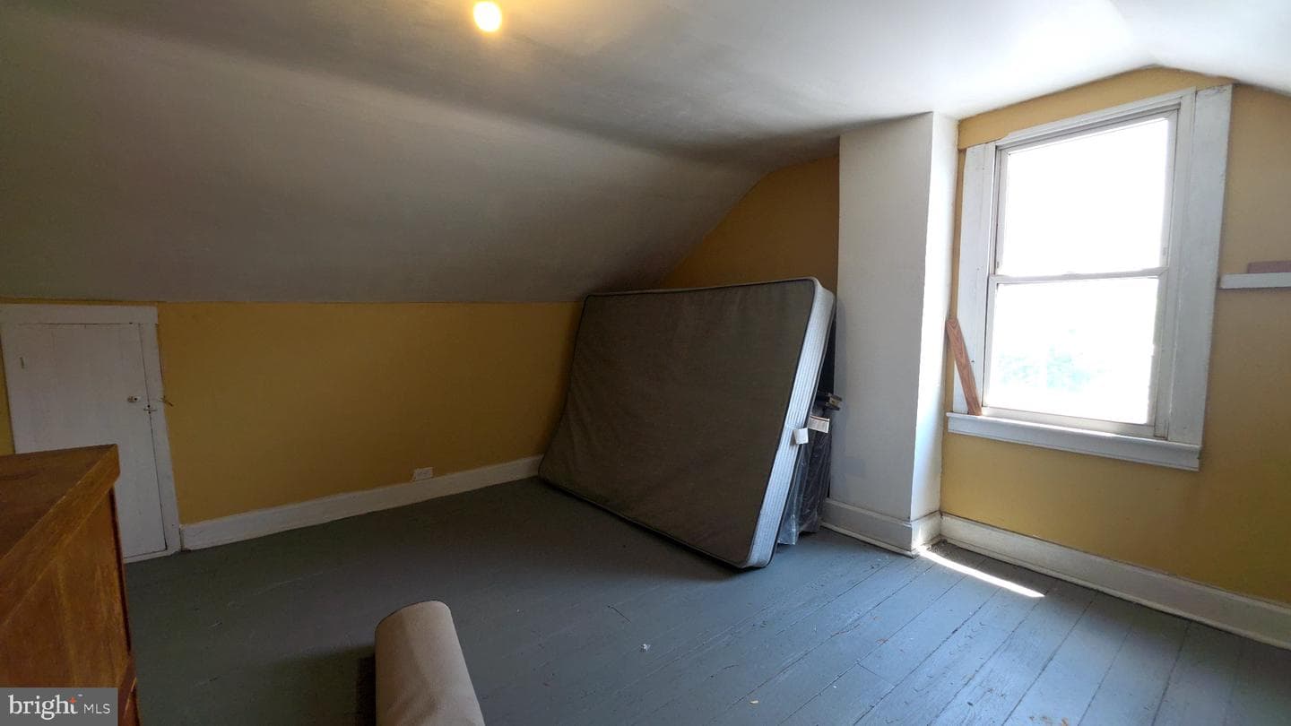 332 S Jardin photo 27
