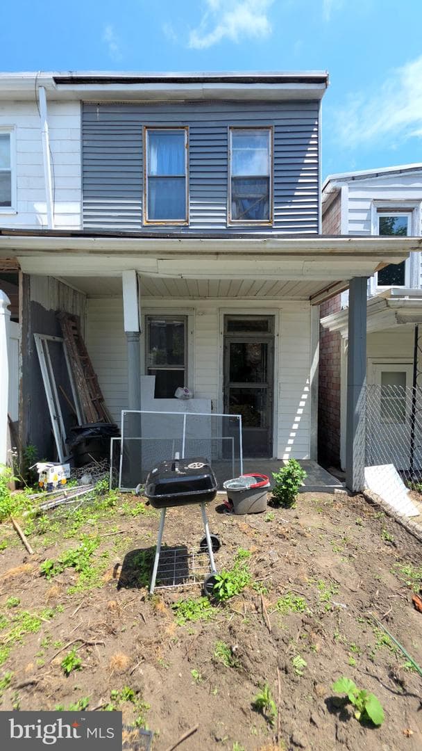 332 S Jardin photo 9
