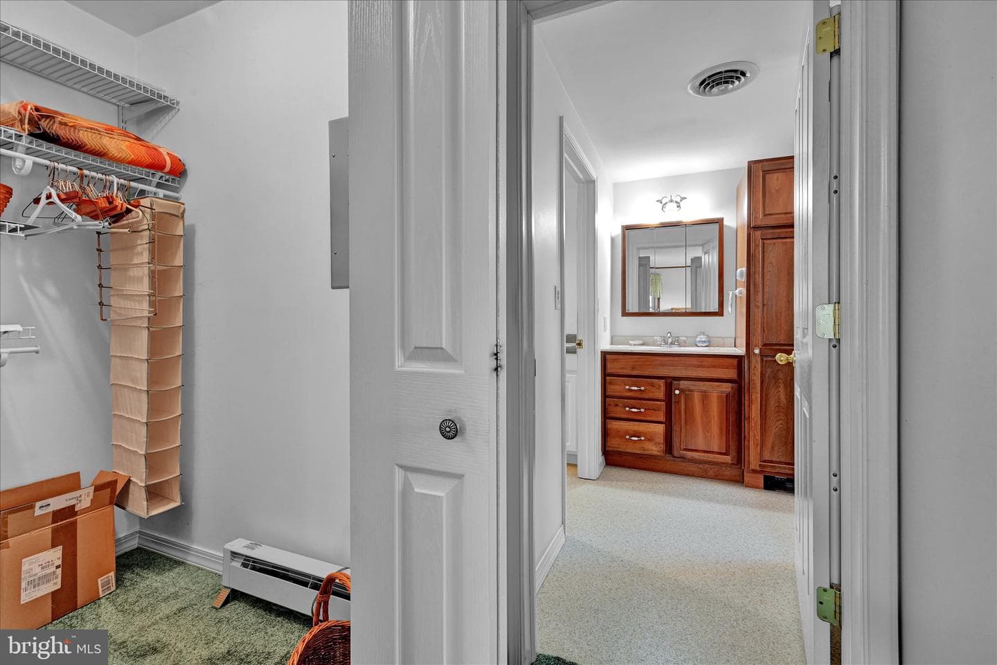 1056 E Main Street photo 36