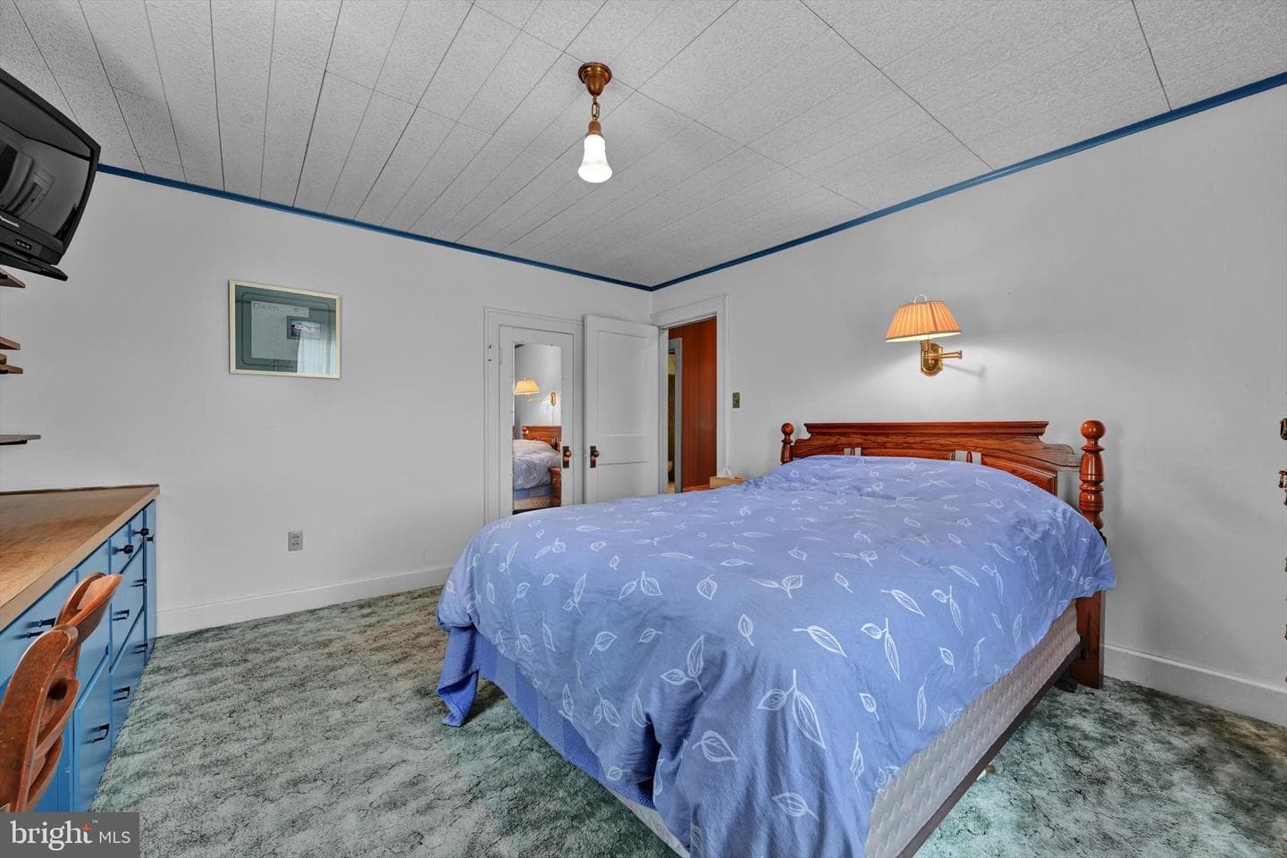 1056 E Main Street photo 42