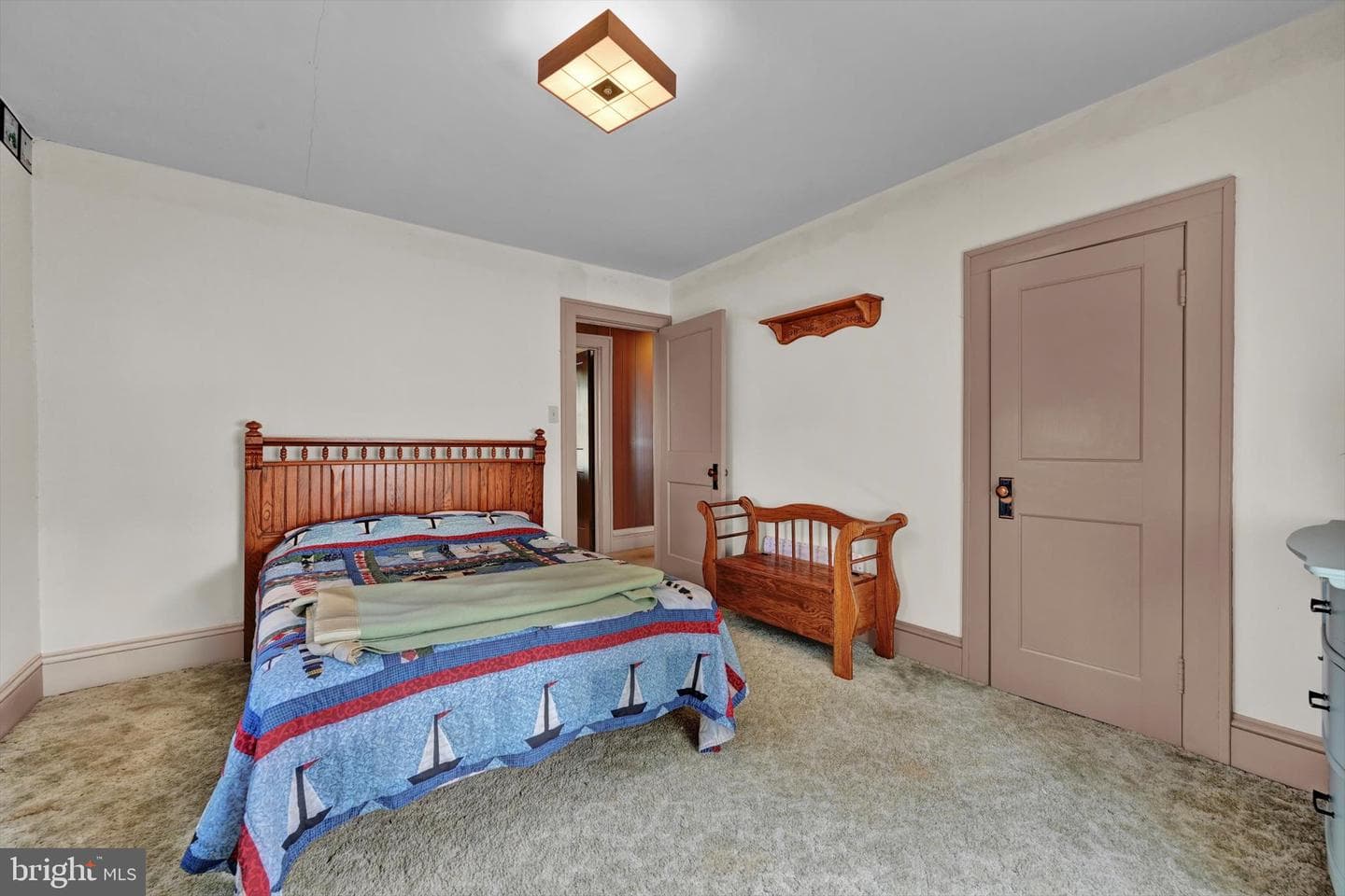 1056 E Main Street photo 44