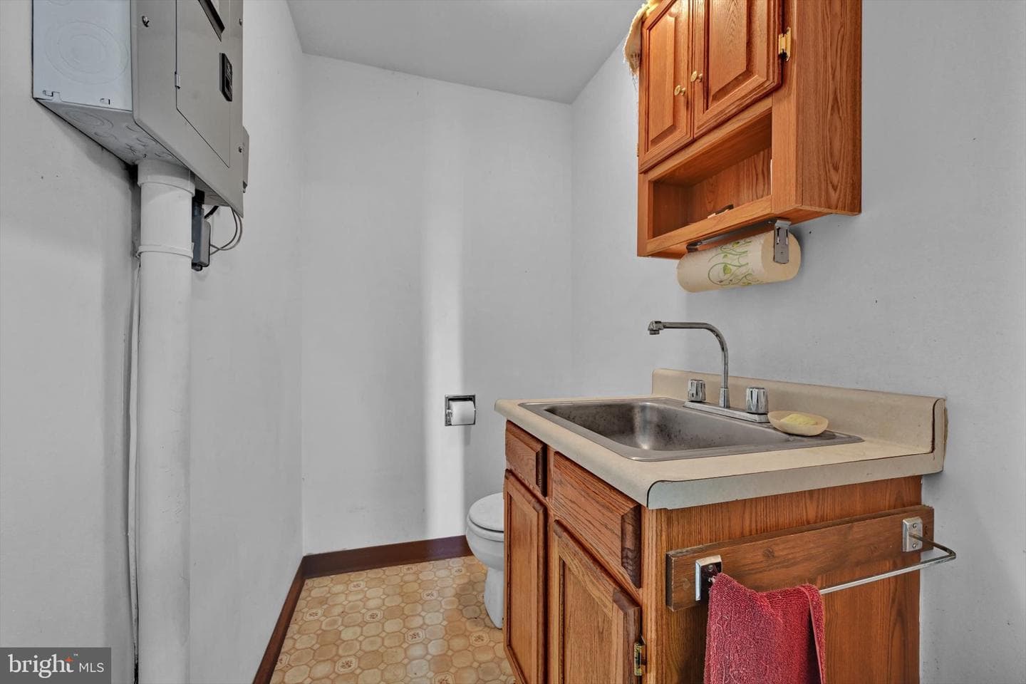 1056 E Main Street photo 50