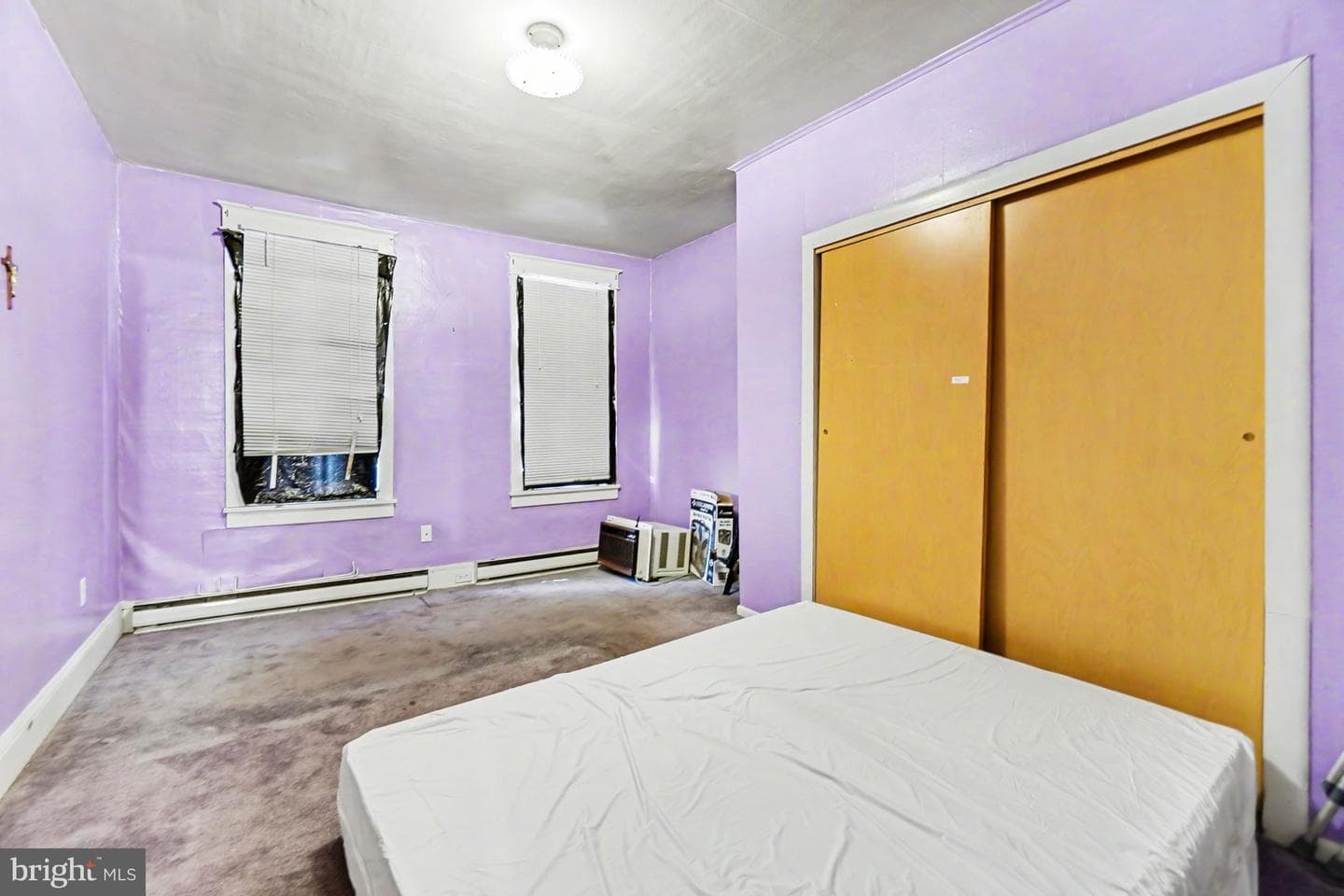 818 E Centre Street photo 18