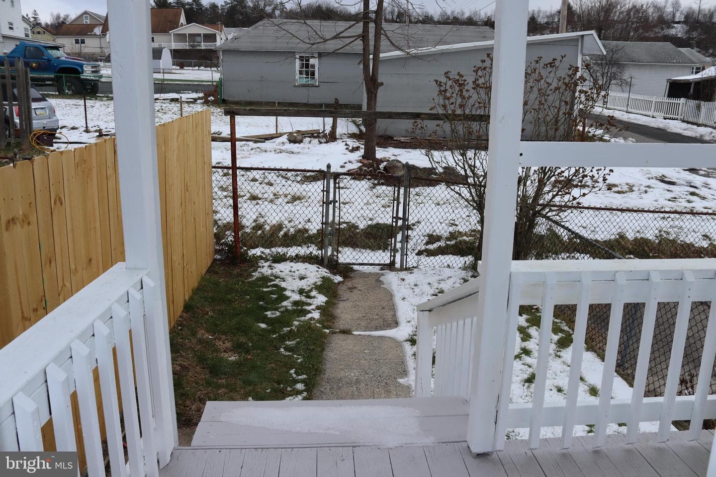 319 N Columbia Street photo 13