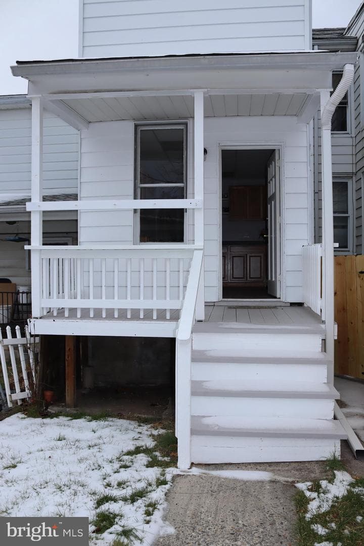 319 N Columbia Street photo 14