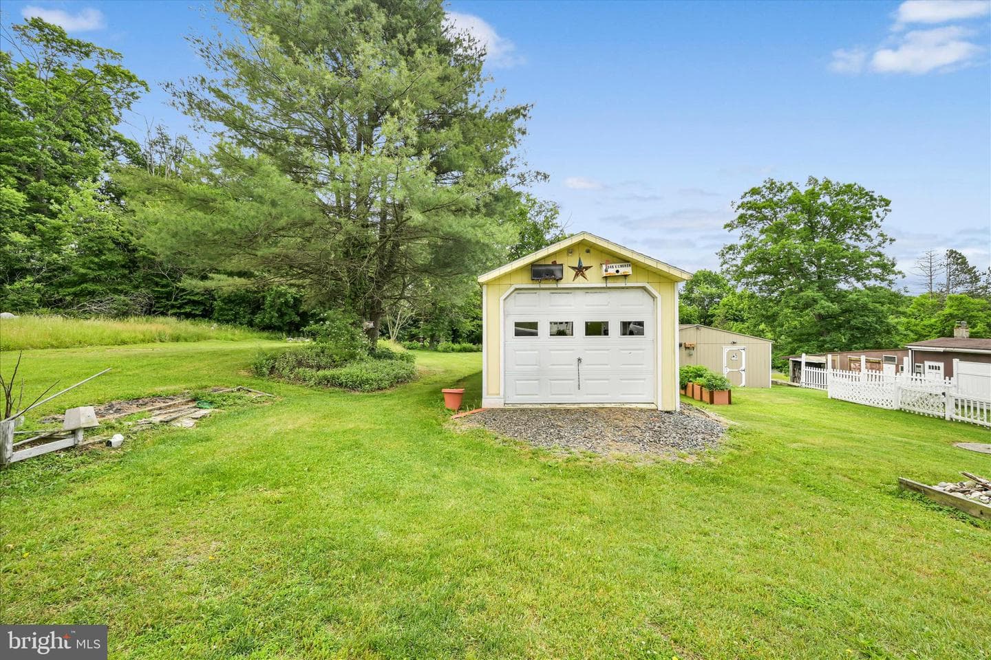 24 Upper Beechwood Avenue photo 2
