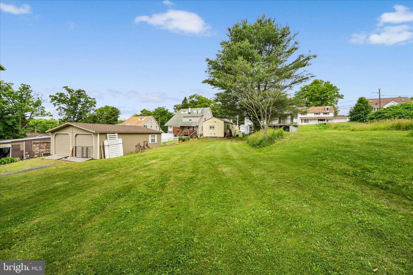 24 Upper Beechwood Avenue photo 3