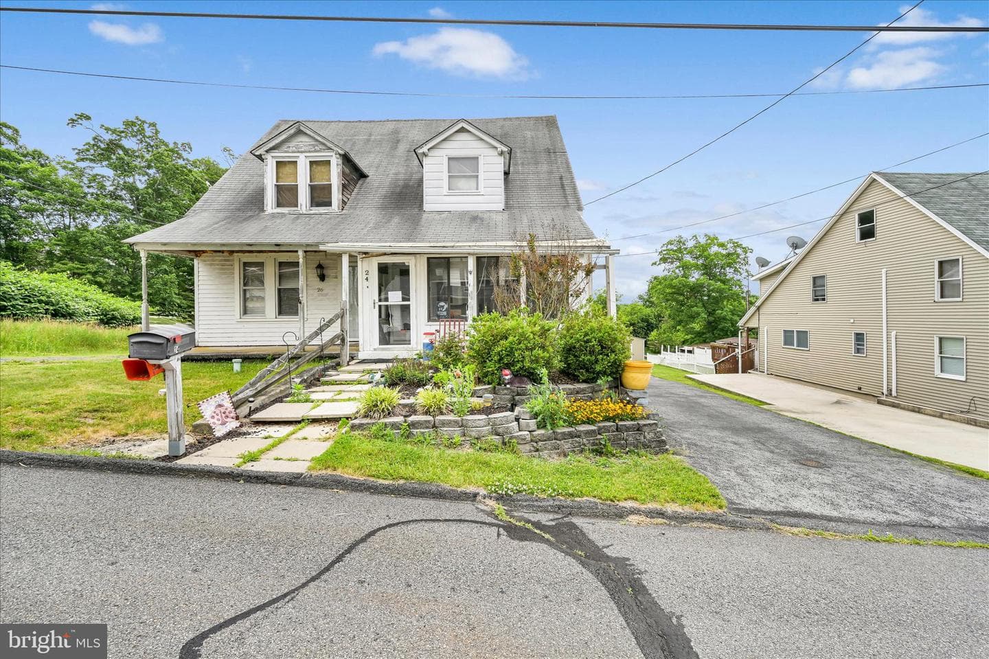 24 Upper Beechwood Avenue photo 5