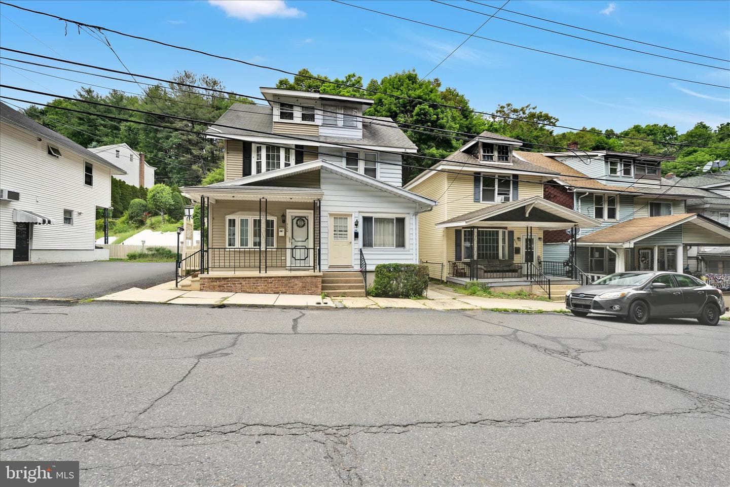 428 Laurel Street photo 3