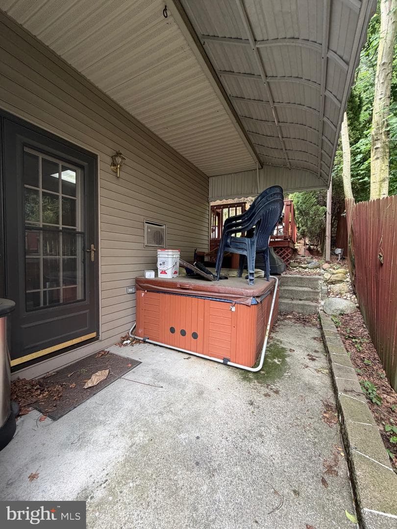 842 Water Street photo 27
