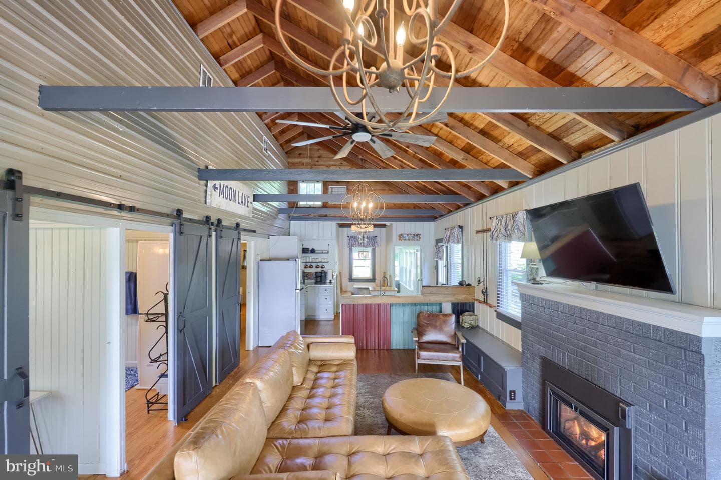 49 King Fisher Drive photo 10