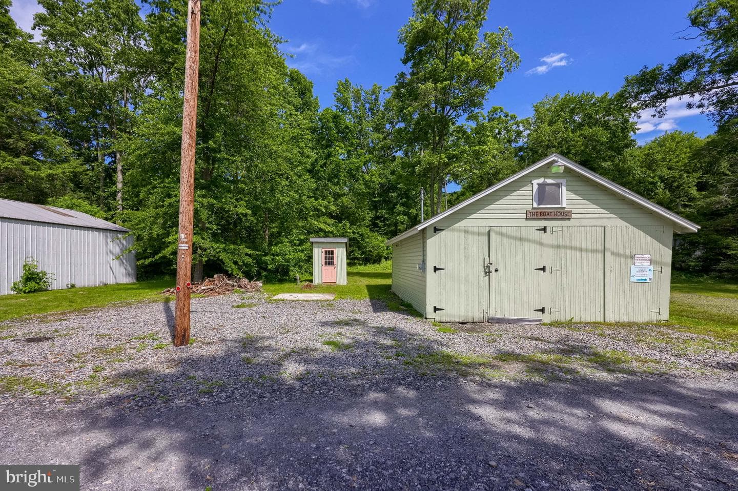 49 King Fisher Drive photo 55