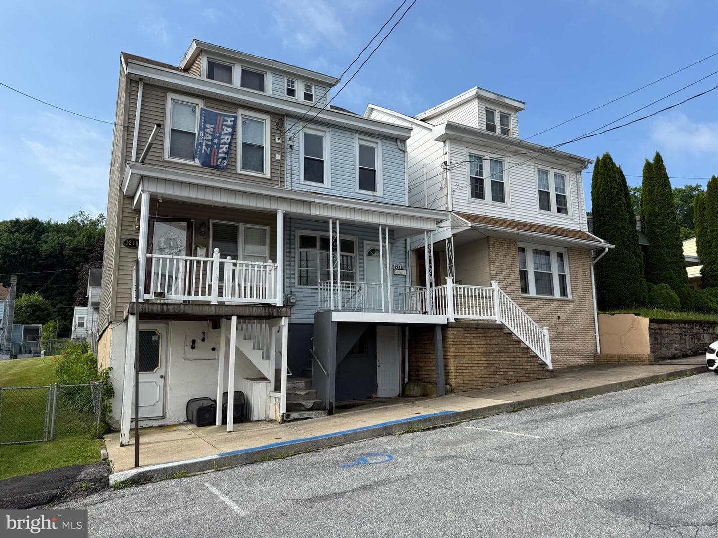1218 Spruce Street, Ashland