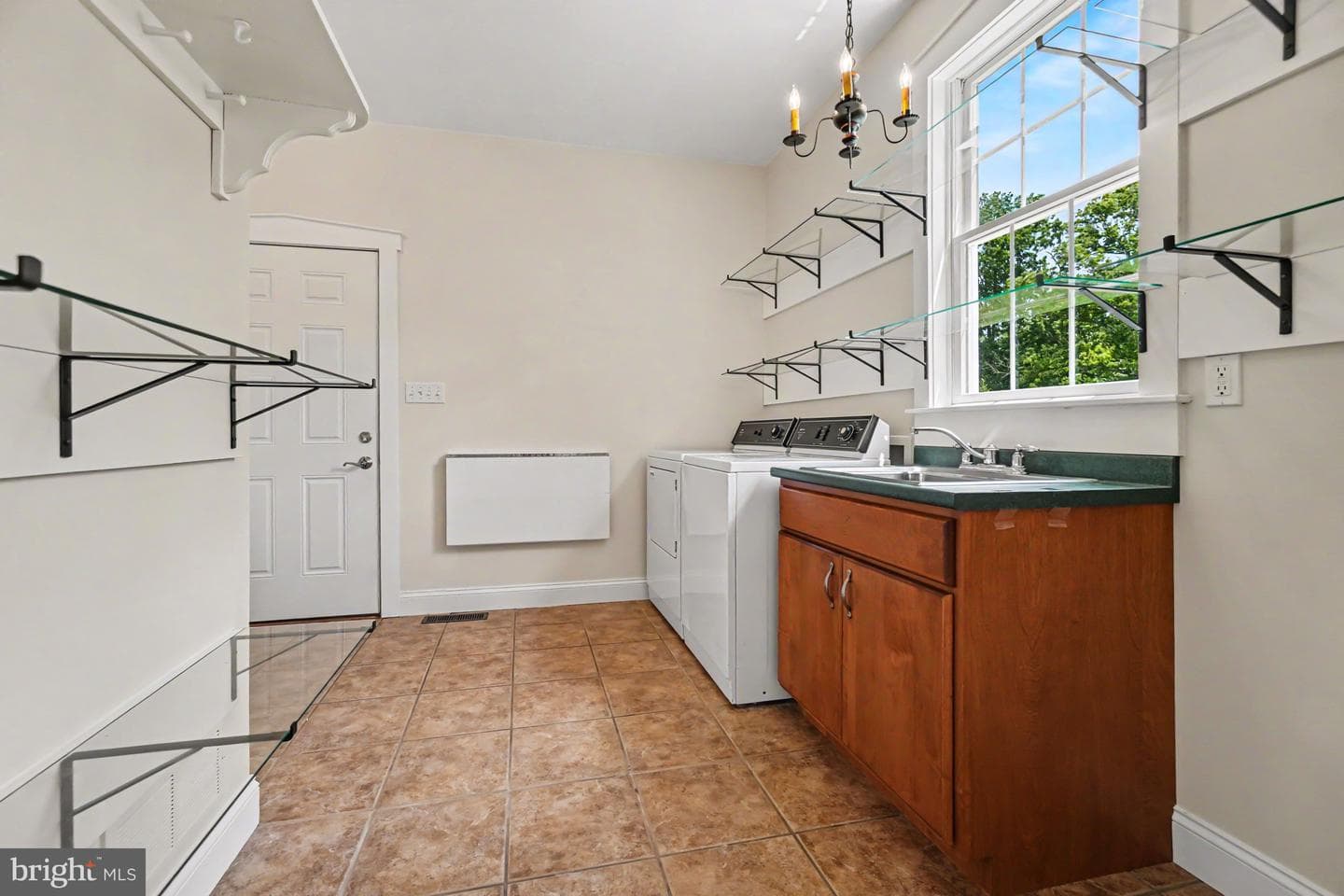 372 S Good Spring Road photo 19