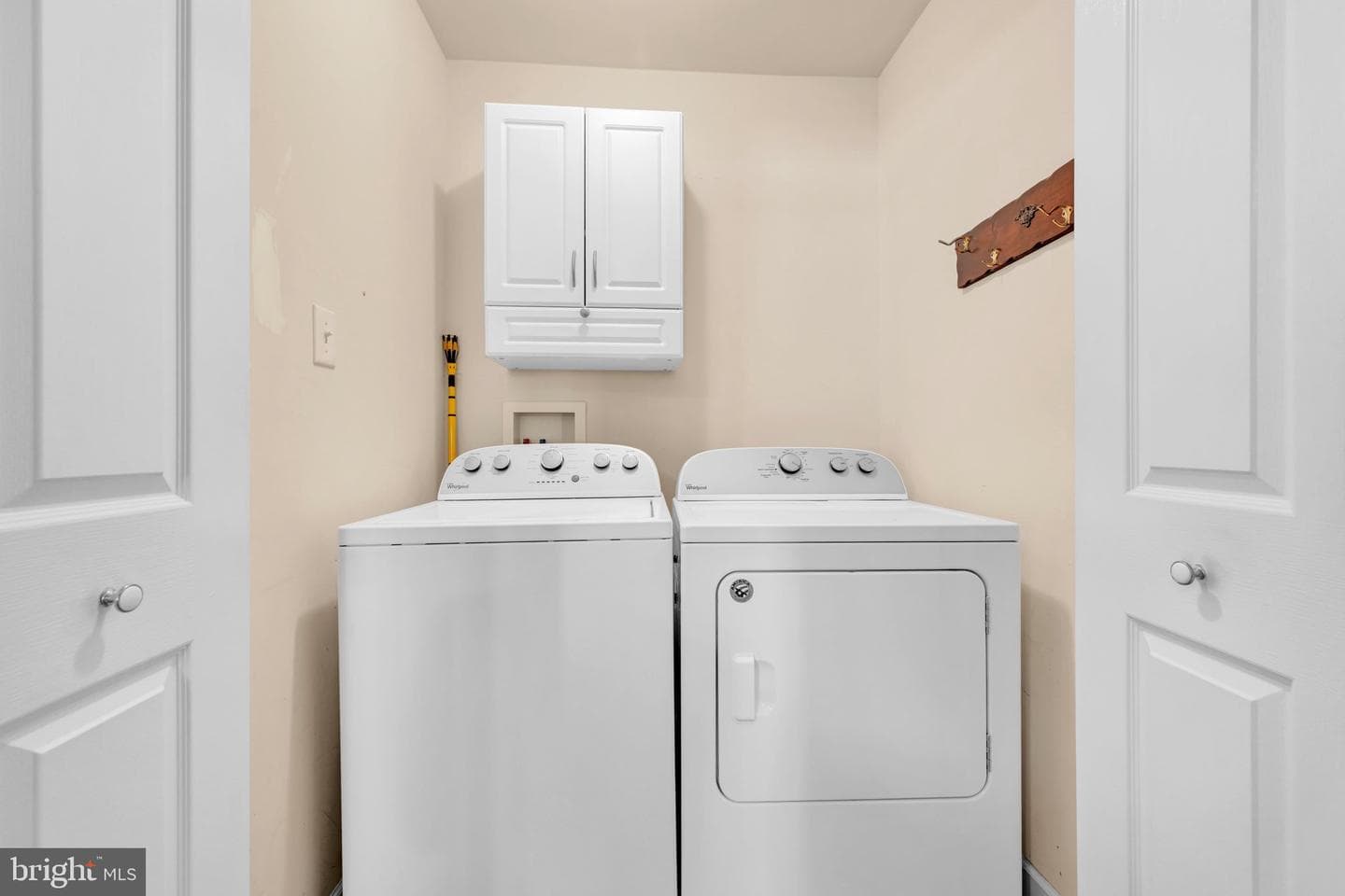 1 Midland Cove photo 25