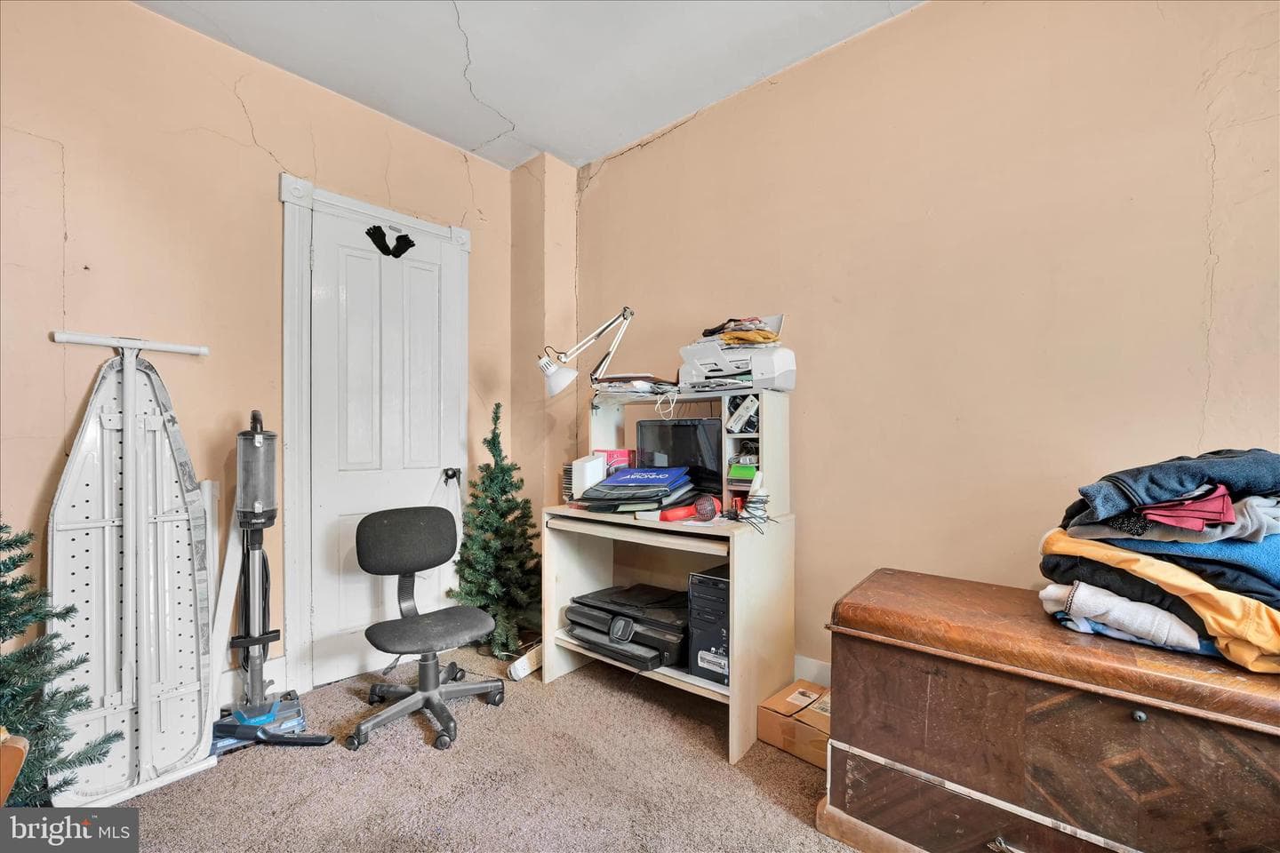 405 S Saint John Street photo 14