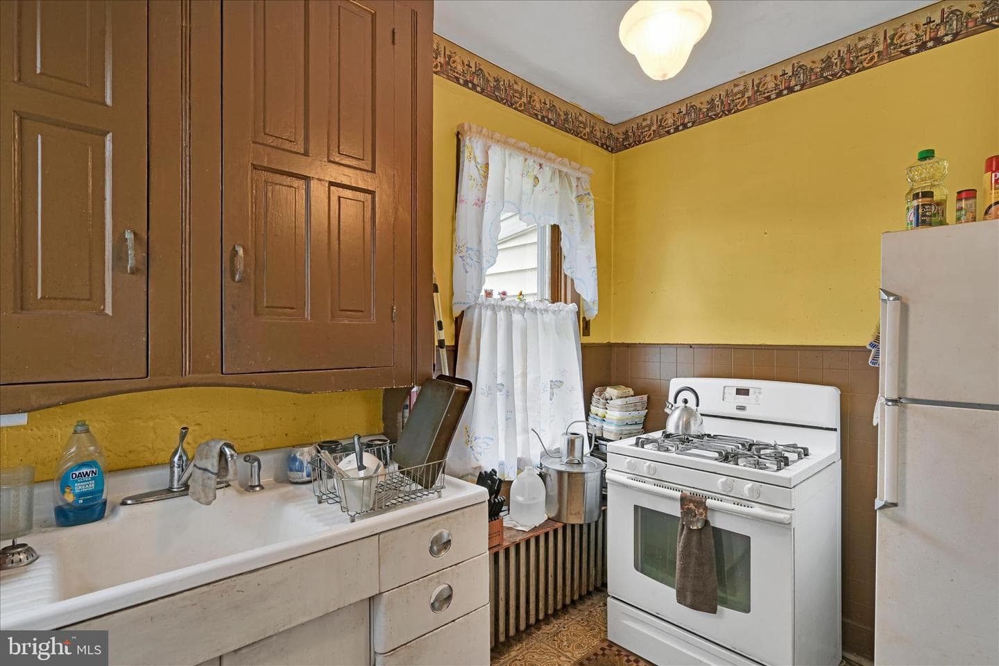 405 S Saint John Street photo 9