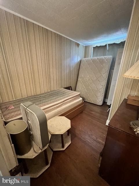 324 E Pine Street photo 8