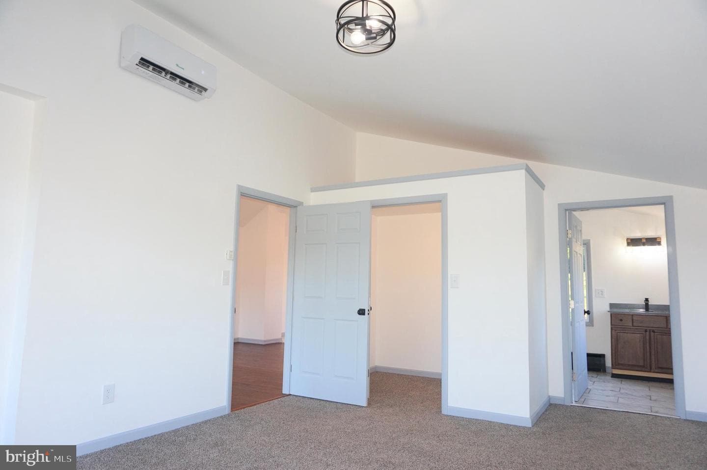270 W Mountain Road photo 19