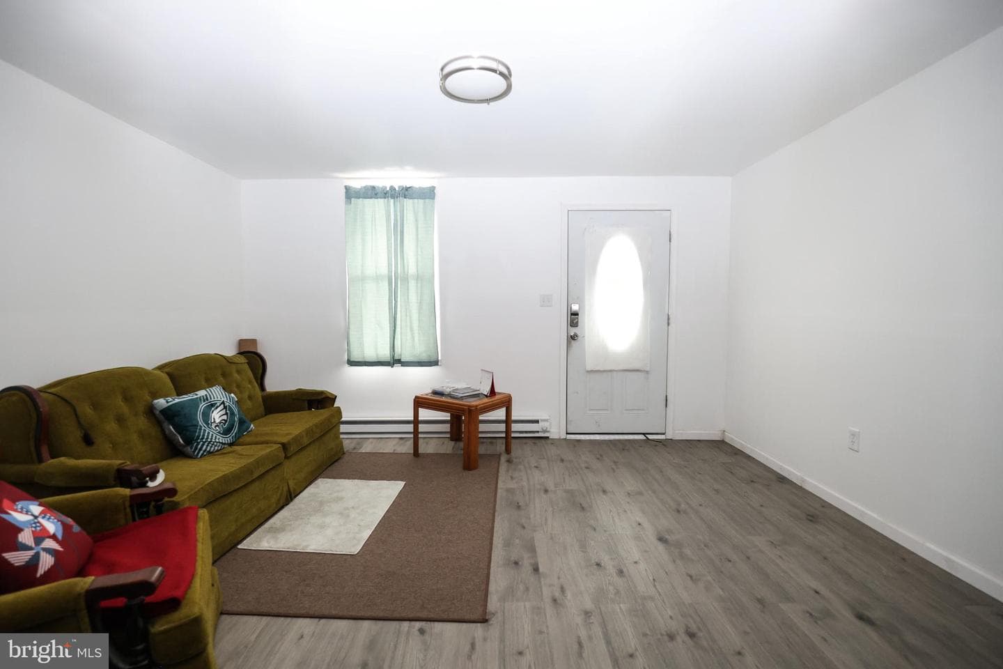 206 W Main Street photo 8