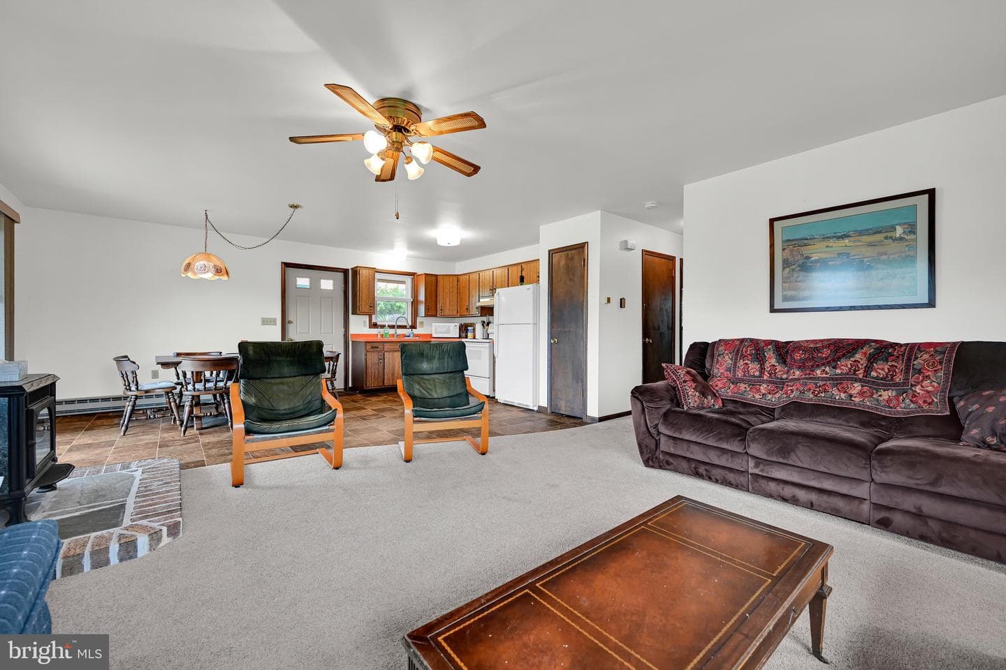 1933 Wynonah Drive photo 4