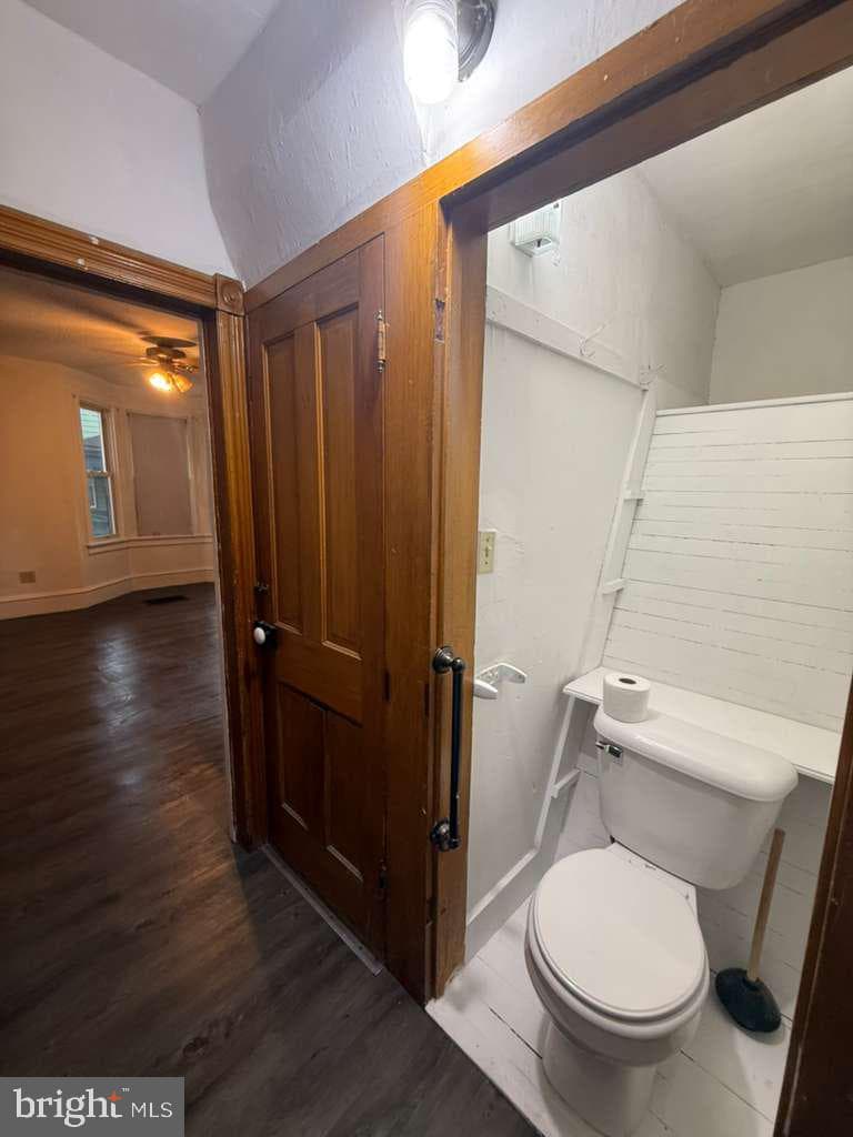 329 Cathrine Street photo 18