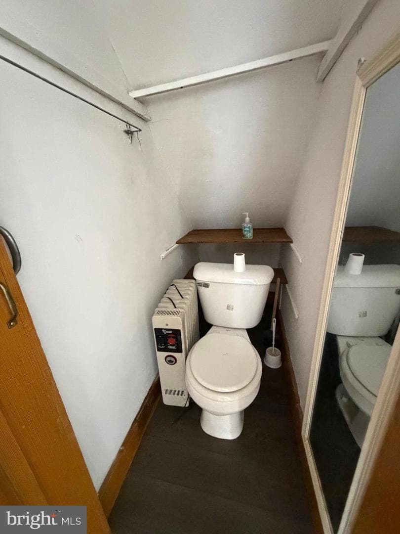 329 Cathrine Street photo 44