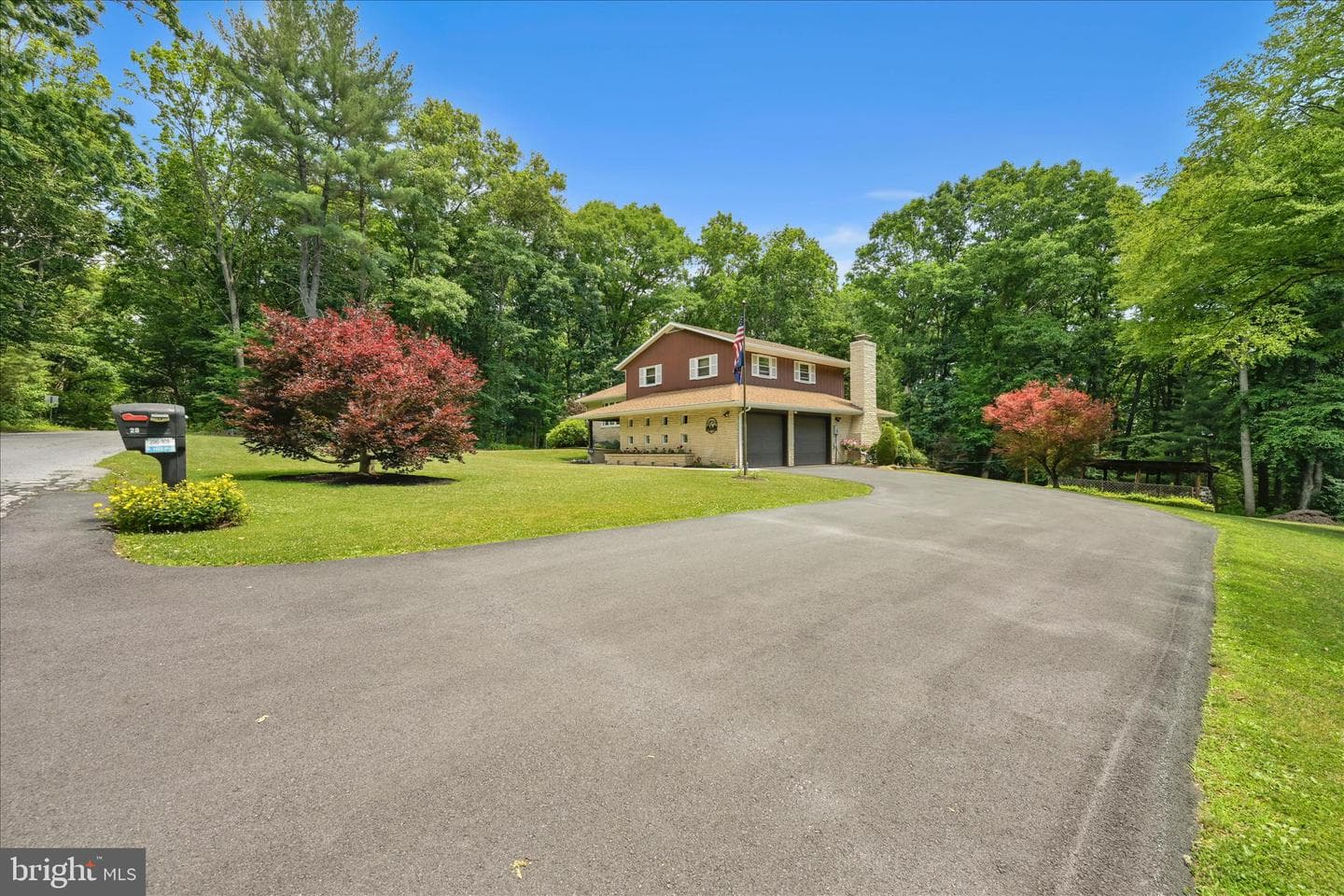 28 Pine Heights Drive photo 8