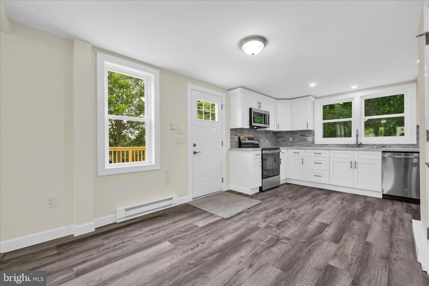 516 5th Street photo 11